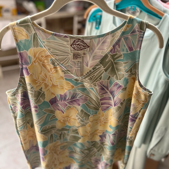 Spring Set, 6 piece lot of Natural Elements women’s clothes - Picture 6 of 7